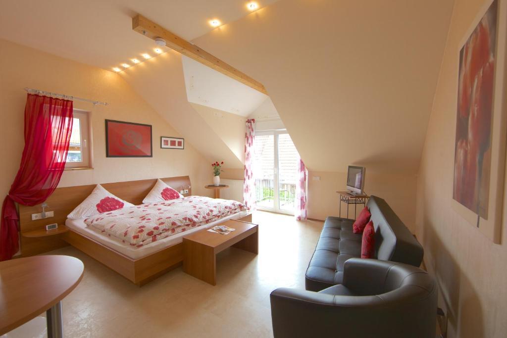 Kleines Landhaus Wendel Hotel Kapellen-Drusweiler Buitenkant foto